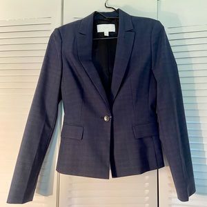 Woman’s Hugo Boss Suit